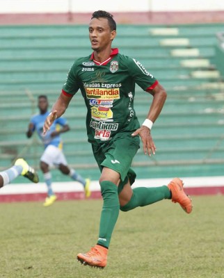 ¡BOMBAZOS! Los fichajes que se calientan en Honduras para el 2017