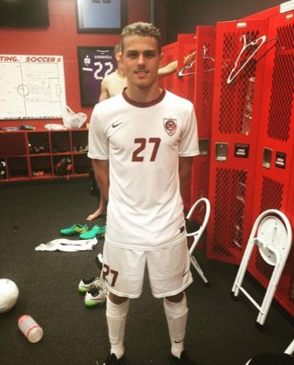 Australia: Conmoción por la terrible muerte de un futbolista que fue devorado por tiburones