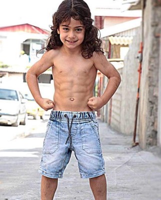 La transformación de Arat Hosseini, el niño iraní que es un crack y al que someten a entrenamientos extremos