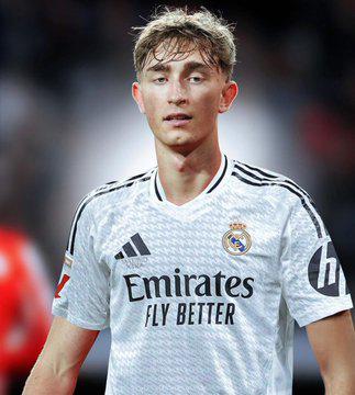 Giro inesperado para Cristiano Ronaldo, Real Madrid da a Xabi Alonso su segundo fichaje y Neymar firma contrato de oro