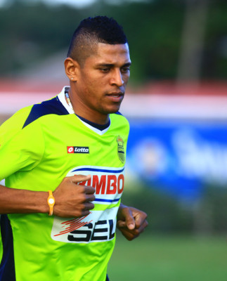 Primer entrenamiento de Carlo Costly con Real España