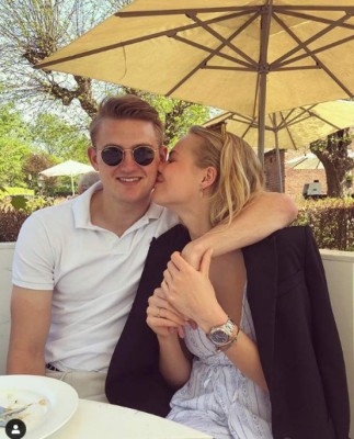 Sin prisa para decidir su futuro: Las espectaculares vacaciones de De Ligt con su novia