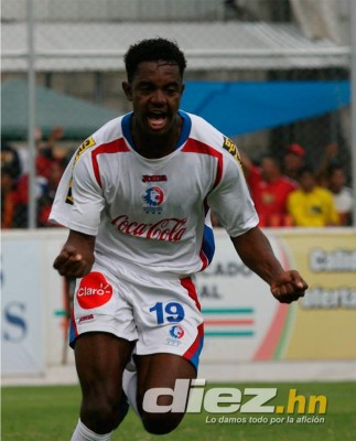 Colección de fotos históricas del Olimpia en su 103 aniversario