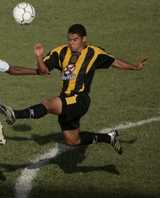 ¡De lujo! El 11 que usó Real España en su última final en el Olímpico