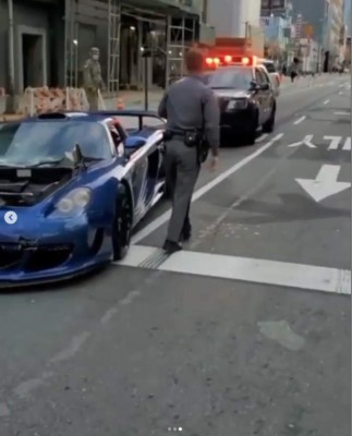 Destruye su Porsche Gemballa Mirage GT en New York; se fuga, pero la policía lo intercepta