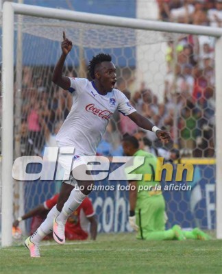 ¿Serán estas las últimas 15 fotos de Alberth Elis como jugador de Olimpia?