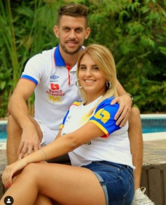 Vuelve a Honduras más bella que nunca: Le iba al Olimpia, pero ahora su pareja jugará en el Vida