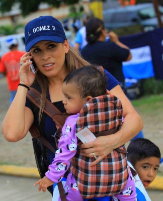 Estas son las chicas hermosas que invadieron la final del fútbol de Honduras