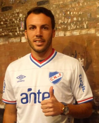 Diario AS pone al hondureño Cristian Cálix como uno de los mejores fichajes de la Liga MX