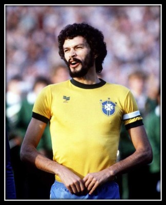 Así eran las camisas de los equipos grandes del mundo hace 40 años