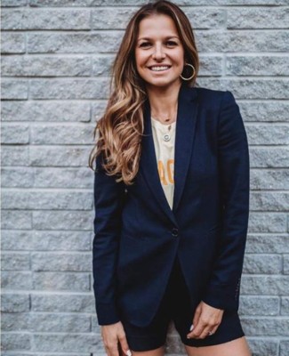 ¡Bella! La mujer de Robert Lewandoski se roba las miradas en el Oktoberfest