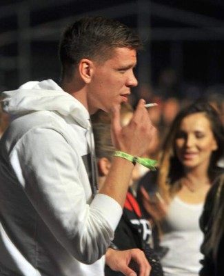 ¡LOS MÁS FUMADORES! Los cracks que son adictos a la nicotina