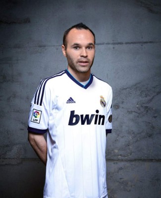 ¡DE LOCOS! Los fichajes más imposibles en el fútbol