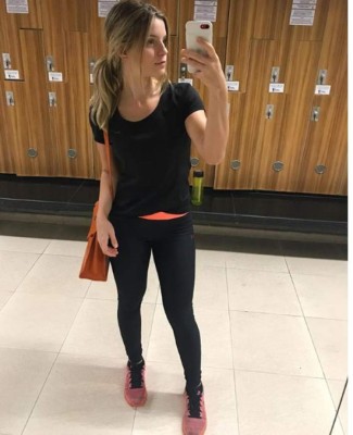 Thaísa Leal, la espectacular brasileña que acompaña a Paolo Guerrero en su peor momento