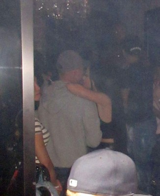 ¡Escándalo! Wayne Rooney, 'cazado' en su hotel con una misteriosa mujer tras una fiesta