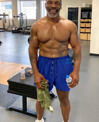 Ha bajado más de 45 kilos: El costoso tratamiento que rejuveneció a Mike Tyson