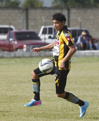 Los mejores jugadores de la Liga Nacional de Honduras para Darío Welcome