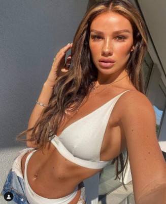 Su novia lo deja por un increíble motivo y el crack busca pareja en una aplicación porque está dolido