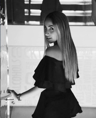 Julio César Chávez 'ofrece' a su espectacular hija: 'Aguanta tres rounds y es toda tuya'