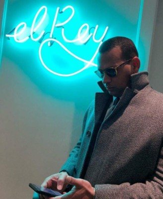 ¡QUÉ LUJO! El espectacular avión que compró Alex Rodríguez para pasear con Jennifer Lopez