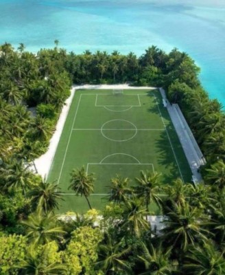 Así trabaja un técnico inglés, encargado de convertir a las Maldivas en una potencia futbolística