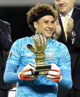 Increíble: 30 'súper estrellas' que siguen aún sin encontrar equipo en el mercado de fichajes