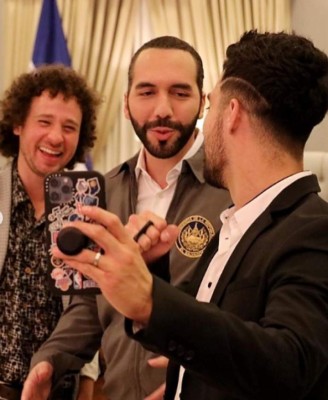 ¿A quién dona su sueldo? Las sorprendentes revelaciones de Bukele a Luisito Comunica, youtuber mexicano