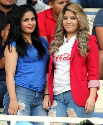 Las chicas más bellas que nos dejaron las semis en Honduras