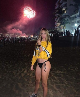 Ale Bellon, la hermosa francesa que juega con las Chivas de la Liga MX Femenil