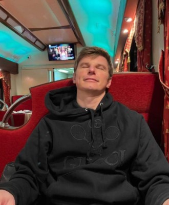 Irreconocible cambio físico: así luce ahora el ruso Arshavin tras brillar en el Arsenal y anunciar su retiro