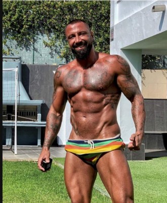 Fuertes y musculosos: Los 25 futbolistas ya retirados que se mantienen en buena forma física&nbsp;&nbsp;