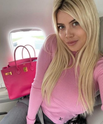 Con beso romántico: Las fotos del viaje de reconciliación de Wanda Nara y Mauro Icardi en Dubai