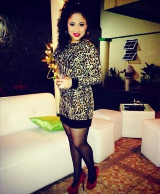 Waldina Mejía, la bella entrenadora del equipo femenino de Real España