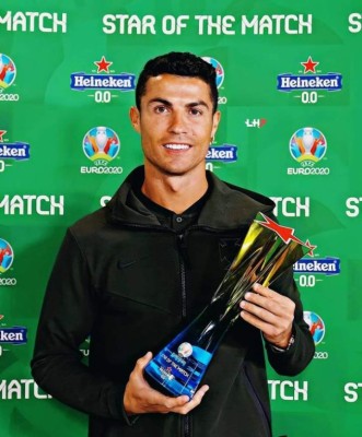 Cristiano Ronaldo se parte de la risa con Mbappé y la foto que lleva el portugués de Georgina Rodríguez