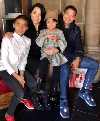 Esta es la vida que llevan Emilio Izaguirre y su bella esposa en Escocia