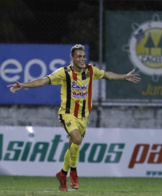 ¡SIN CHINO Y ZALAZAR! Así sería el 11 de Real España para jugar ante Olimpia