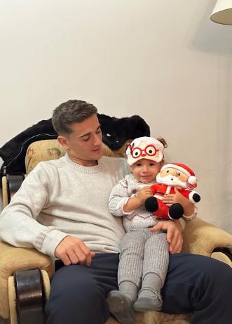 Así pasan la Navidad las grandes estrellas del fútbol: entrenando y el que se disfrazó de Papá Noel