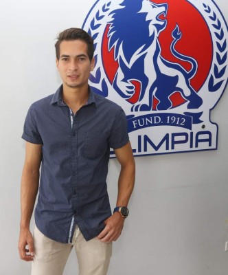 RUMORES+FICHAJES: Erick Andino se iría a Europa y Wilmer Cruz busca portero