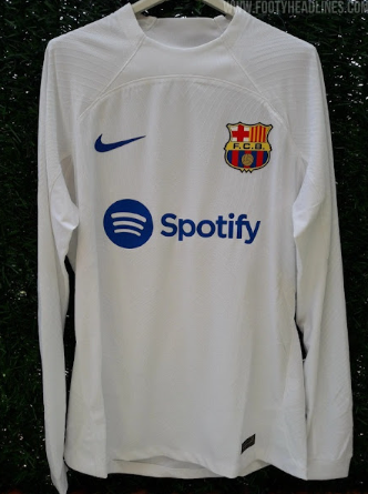 ¡Hay debate! Así es la nueva camiseta blanca del Barcelona para la temporada 2023-24 y ya tiene fecha de estreno