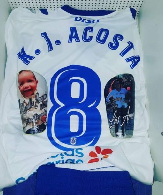 FOTOS: Así es la vida del hondureño Bryan Acosta En Tenerife, España