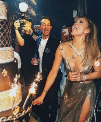 Fotos: Fiestón de Jennifer Lopez por sus 50 años y recibe espectacular regalo de Alex Rodríguez