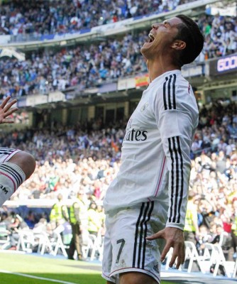 Real Madrid golea 9-1 a Granada y Cristiano Ronaldo hace historia