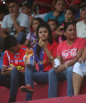 El ambiente vivido en la jornada 18 de la Liga Nacional de Honduras