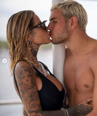 Las vacaciones de Theo Hernández y su nueva novia en Ibiza que están dando de qué hablar