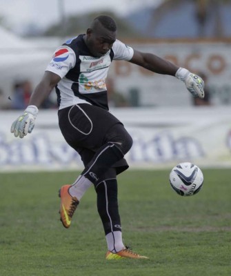 ¿Qué hacen? Los jugadores que ha hecho debutar Keosseián en Honduras