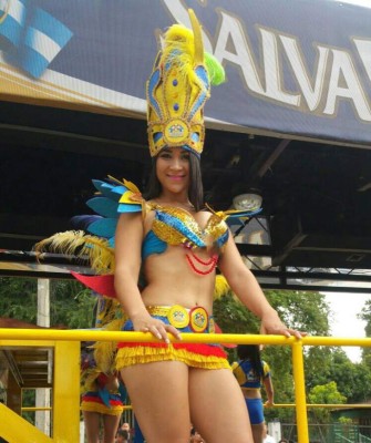 Conocé a la bella Febe Maldonado, la chica sexy de los estadios en Honduras