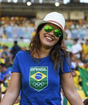 FOTOS: ¡Brasil también goleó en las gradas con las preciosas garotas!