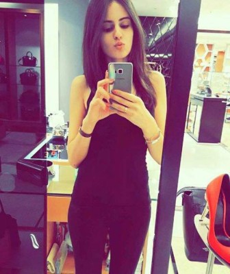 Amira Al Jaziri, la hermosa esposa de uno de los referentes que enfrentará Panamá en Rusia