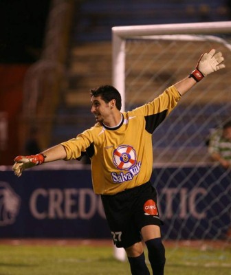 TOP: 10 grandes porteros que han jugado en Honduras en este siglo