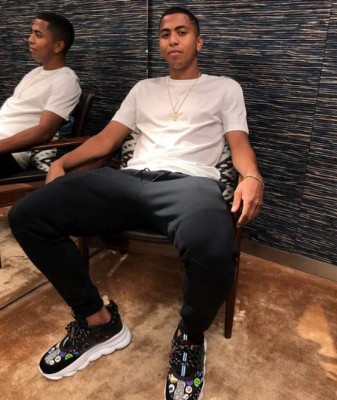 ¡Bambino! Así es la vida fuera de las canchas en Italia del futbolista hondureño Rigoberto Rivas